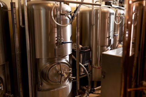 A Complete Guide to Distillation Units in Industry