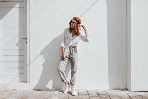 Minimalist Fashion Trends Explained: Learn Basics, Knowledge, and Style Advice